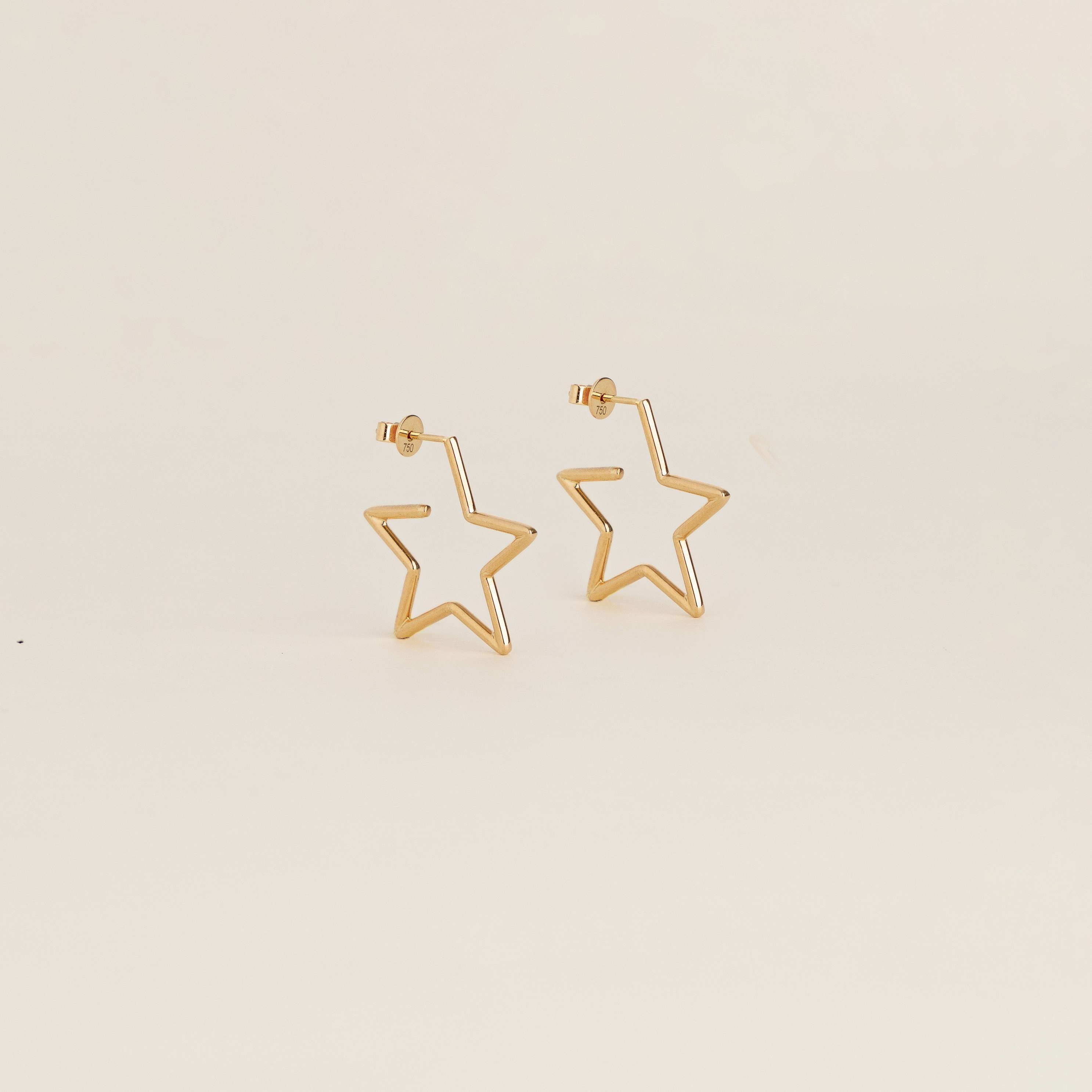 GOLD STAR HOOPS