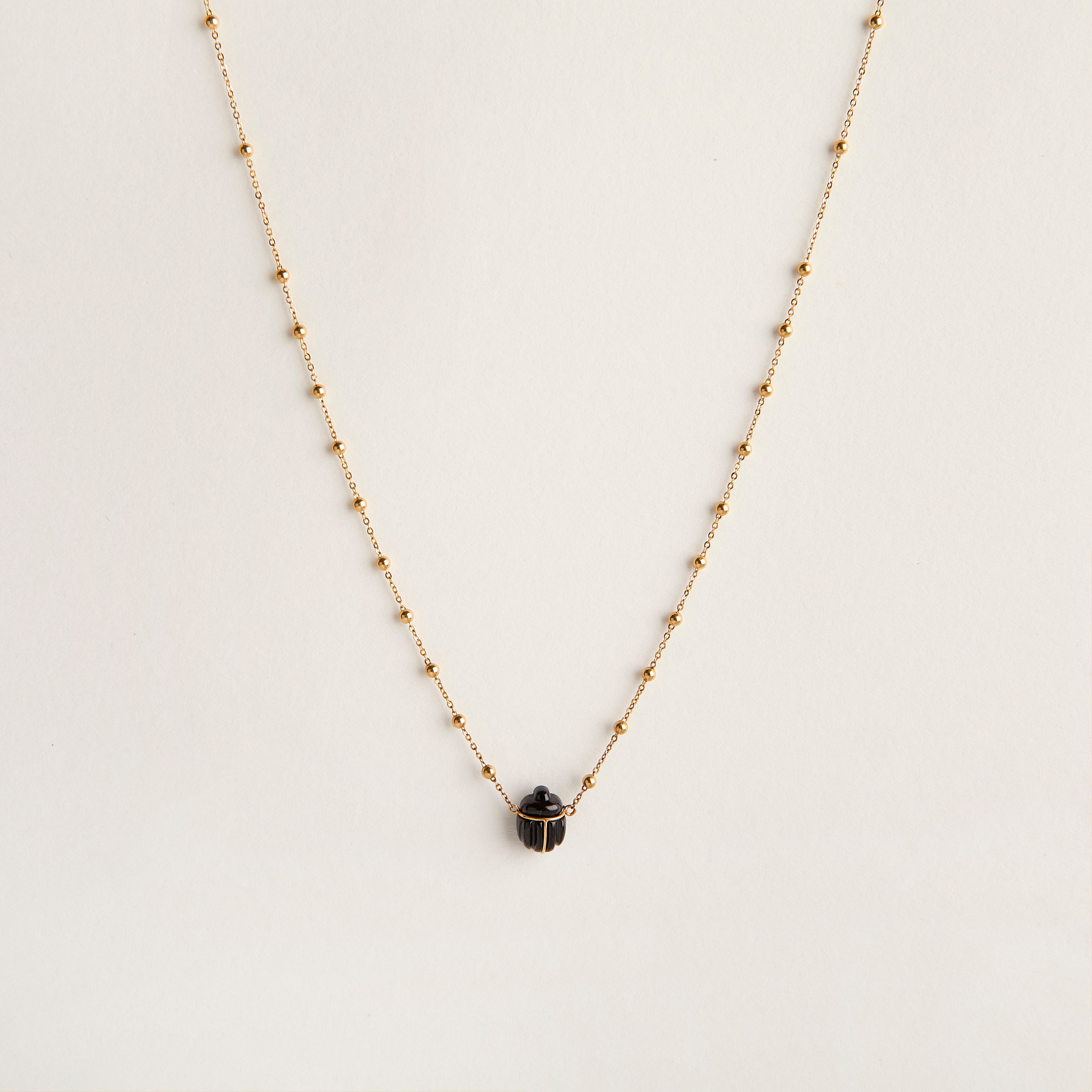 UNIQUE BLACK BEATLLE NECKLACE