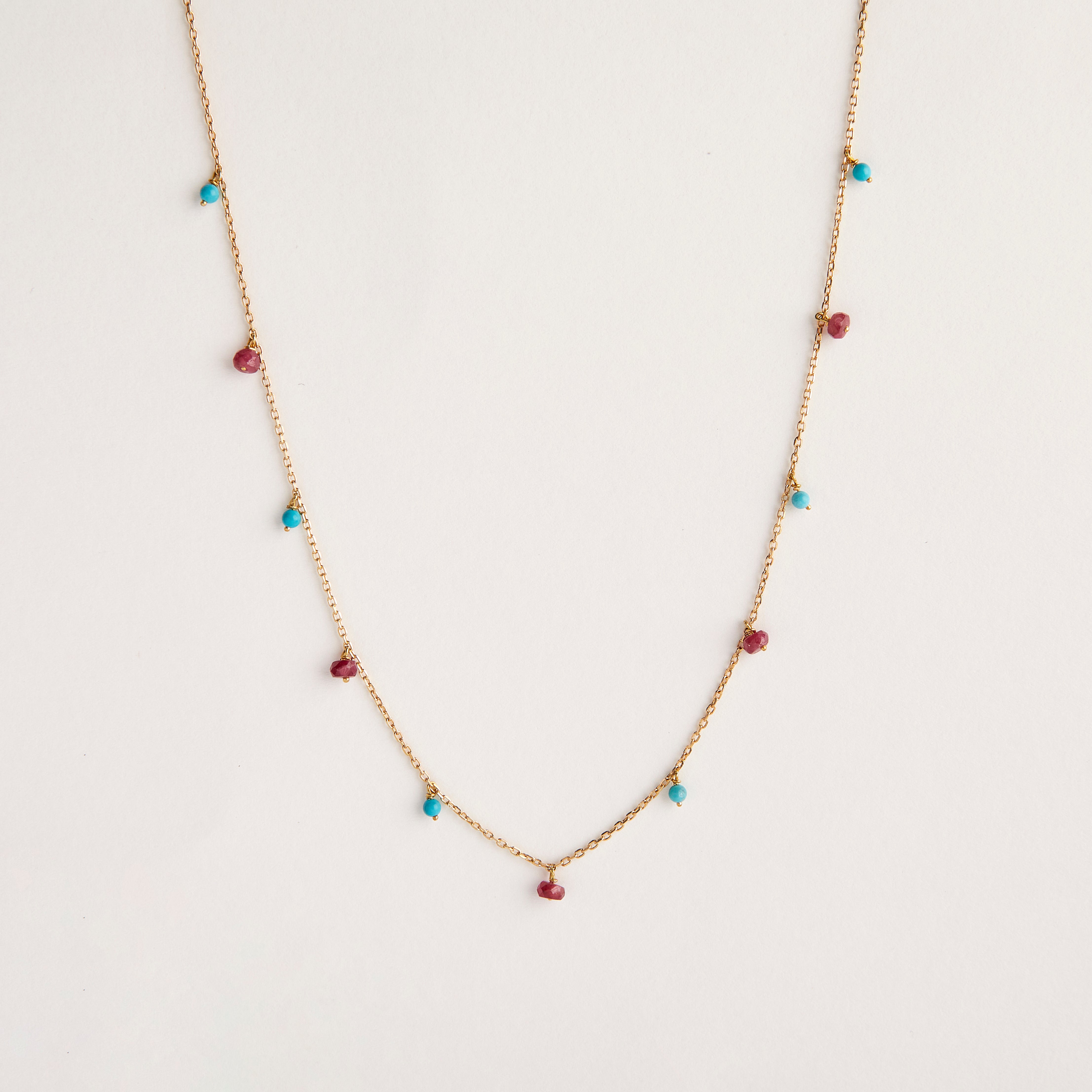 AFRICAN TURQUOISE AND ROUG RUBI NECKLACE